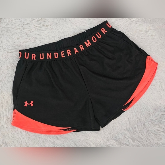 Under Armour Women's Black and Pink Tennis Shorts Large - Picture 6 of 9